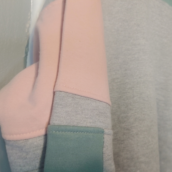 Crewneck Sweater Men's BRAND NEW - Picture 8 of 14